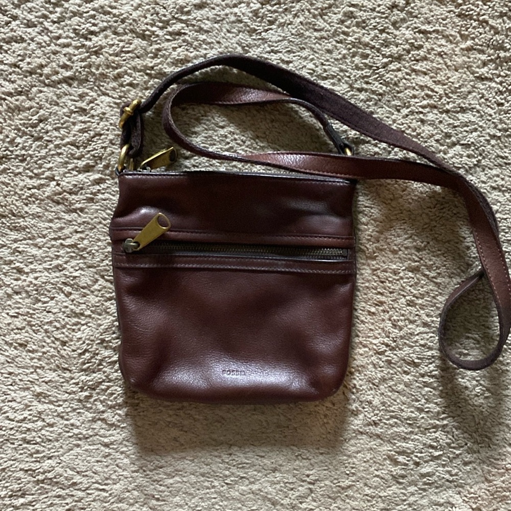 Fossil purse